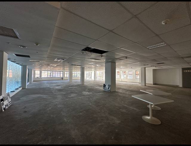 282M² OFFICE TO LET IN CENTURION CENTRAL